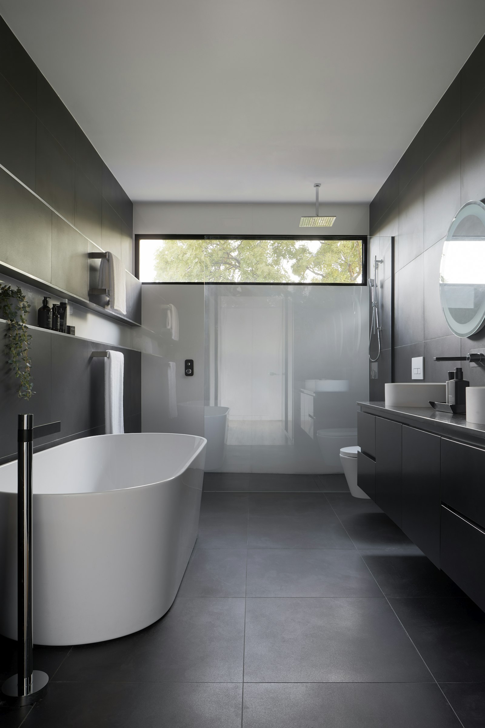 Villa d'architecte pieds dans l'eau